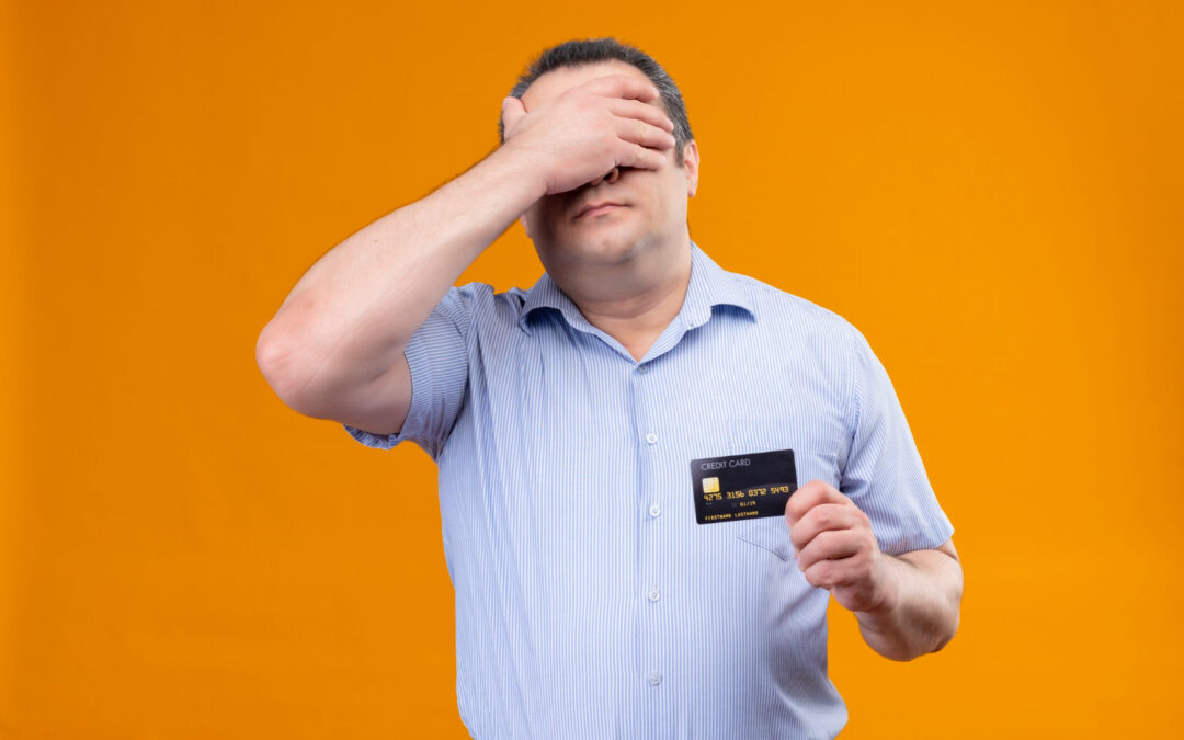 Como evitar juros altos no cartão de crédito: ideias que podem te ajudar