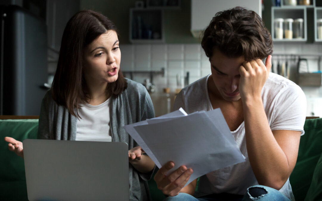 Como falar de dinheiro: dicas para melhorar as finanças do casal