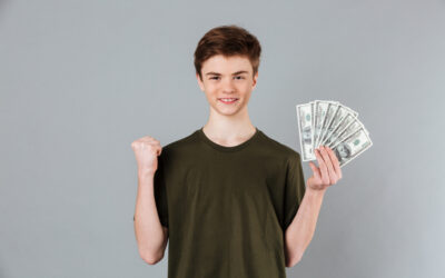 Qual valor dar de mesada para filhos? Pesquisamos e te contamos a cifra ideal